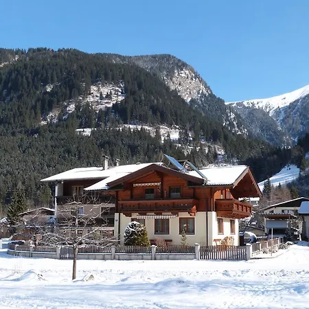 Haus Grutschnigg Apartamento