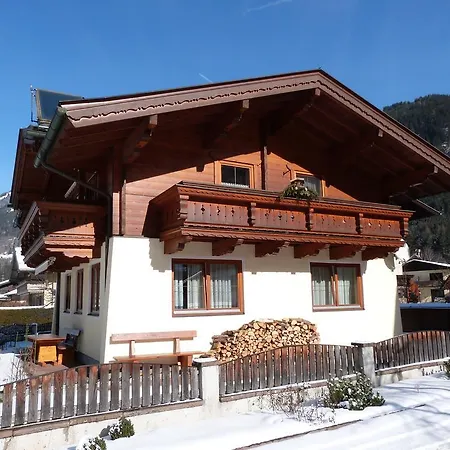 Haus Grutschnigg Apartman *