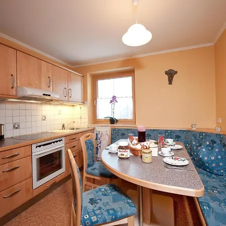 Haus Grutschnigg Apartman *